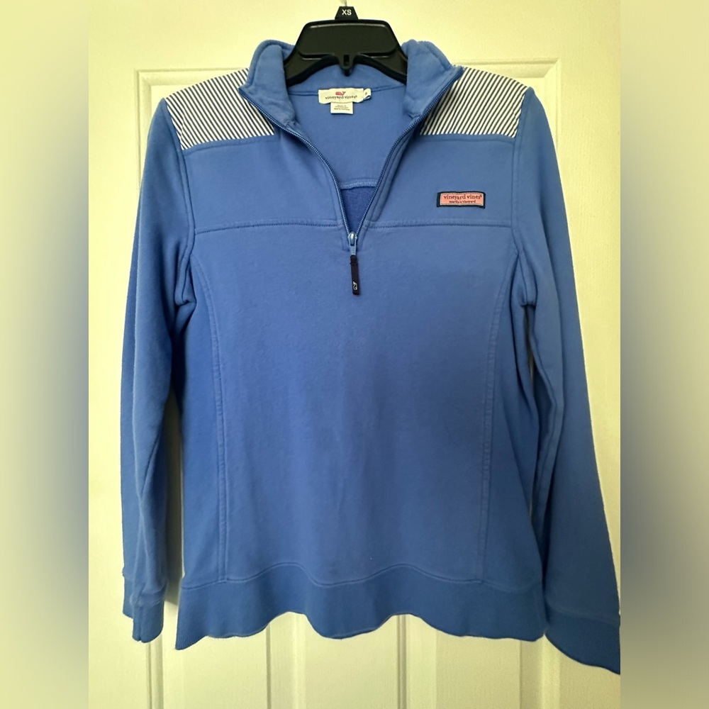Vineyard Vines pullover